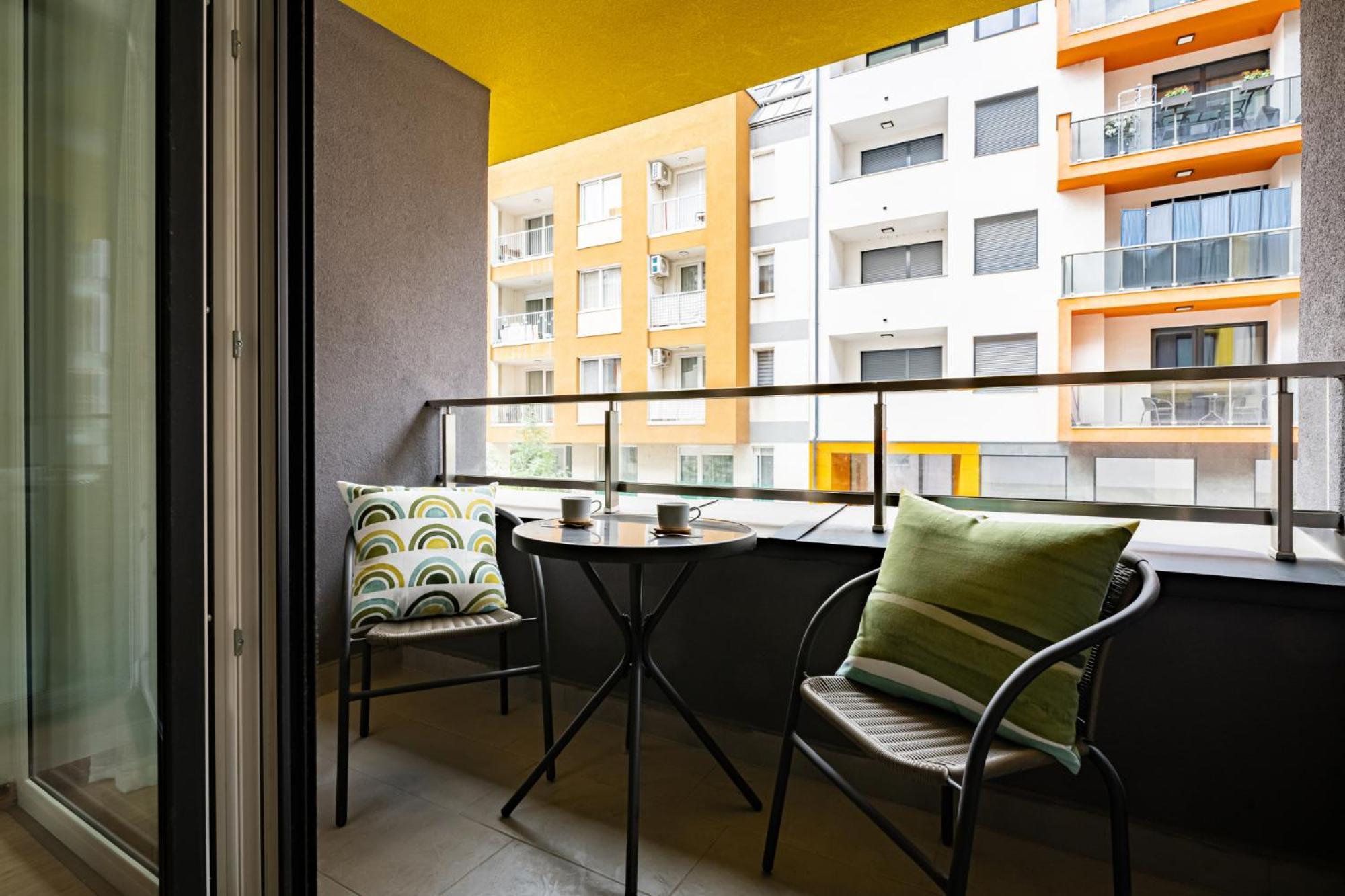 Westside Garden Apartments By Urbanrent Boedapest Buitenkant foto