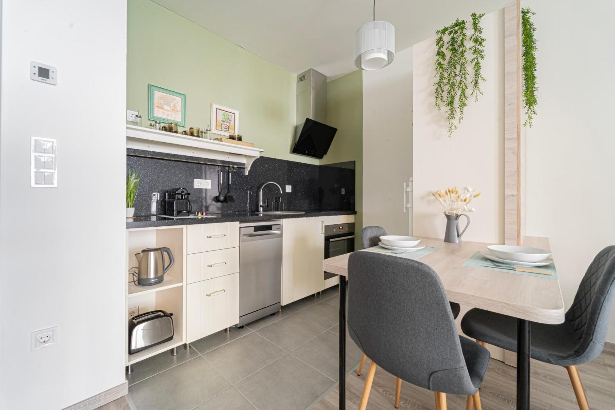 Westside Garden Apartments By Urbanrent Boedapest Buitenkant foto